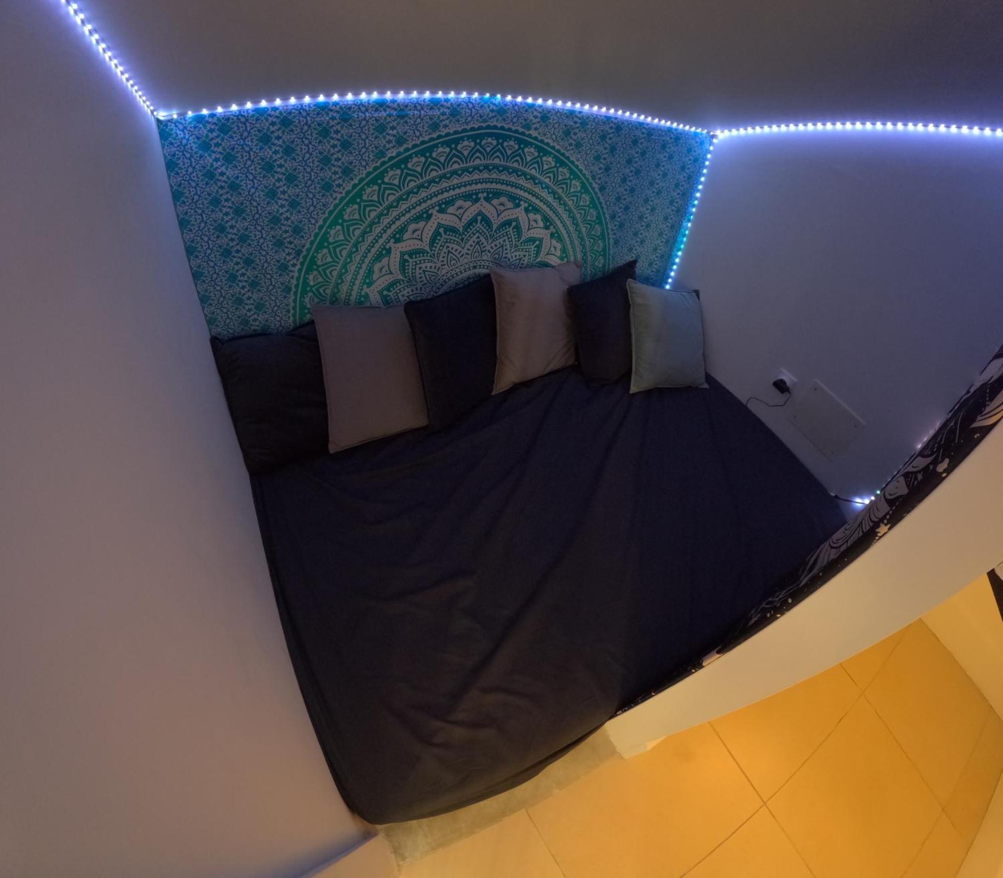 * * * Donjon Du Bijoutier * * * Wifi+clim+terrasse *